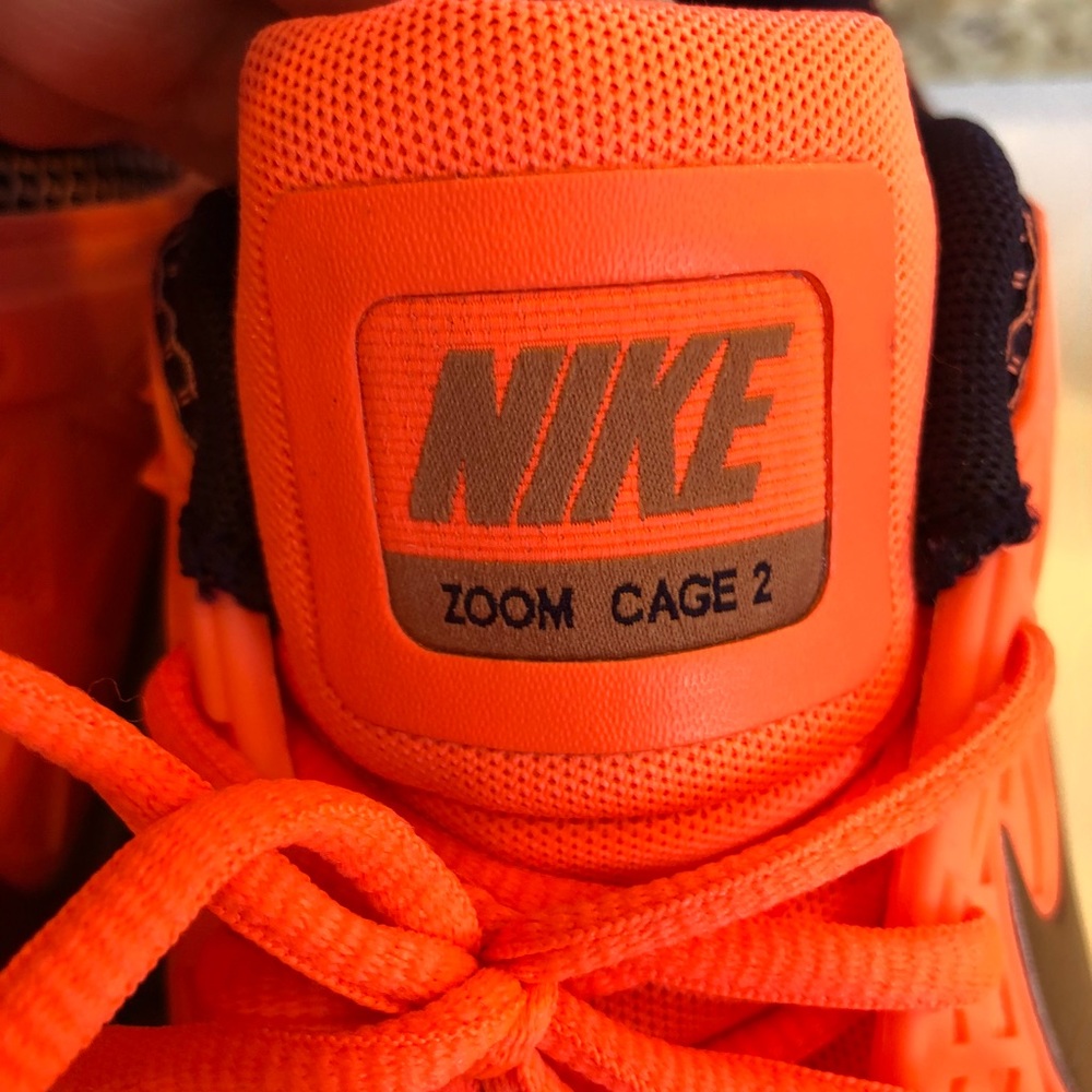 Nike Zoom Cage 2